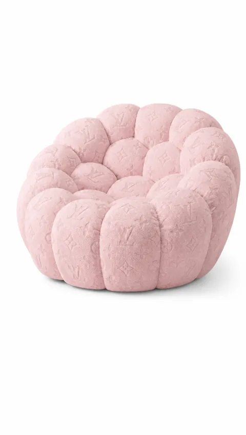 Signature Monogram Lounge in Pale pink